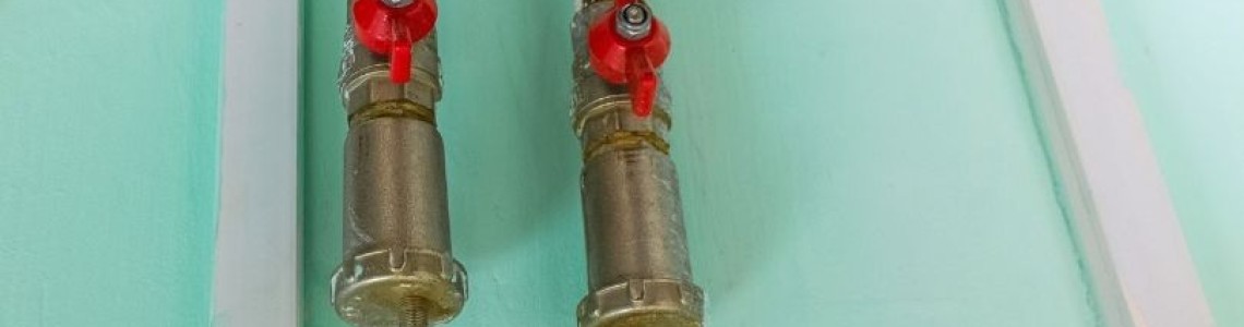 Къде се монтират обезвъздушителните клапани? Къде се монтират обезвъздушителните клапани?